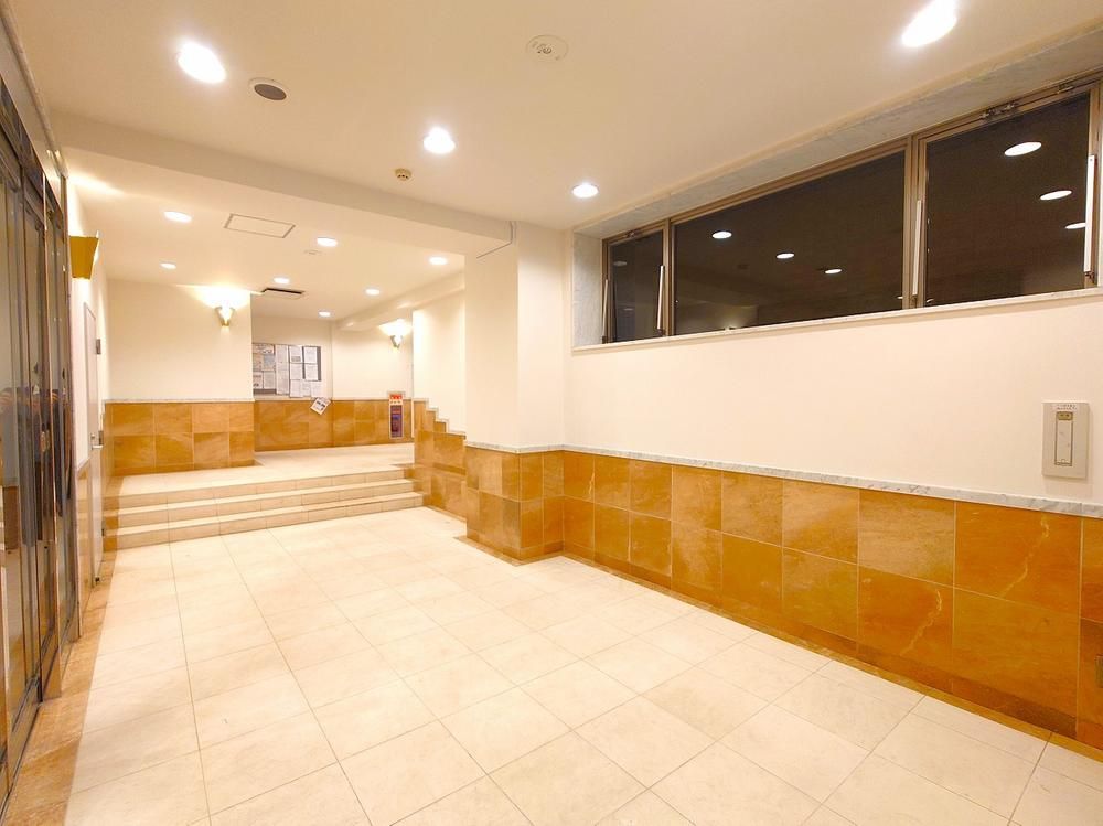 3LDK Apartment for Sale in Miyamae-ku, Kawasaki - Thumbnail 2