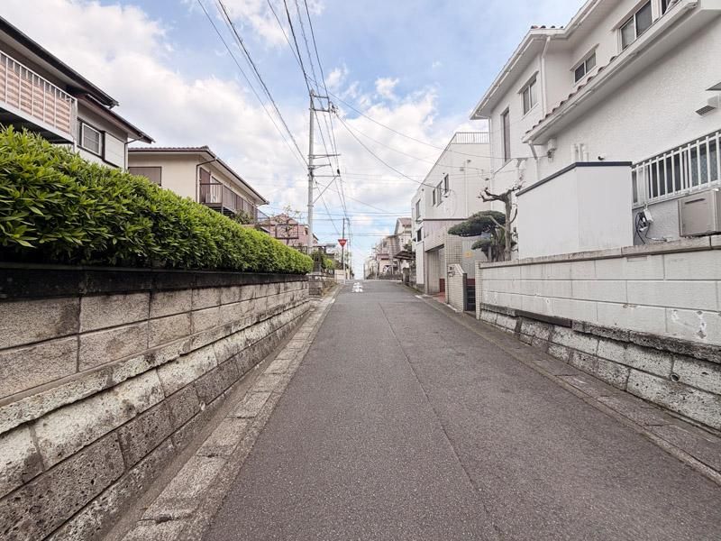Land for Sale in Kounan-ku, Yokohama - 209m2 - Thumbnail 4