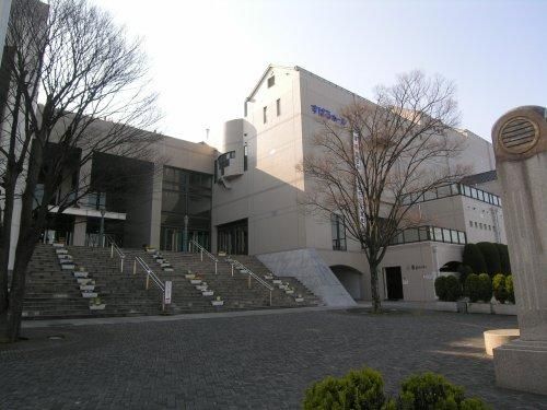 Ambient Kongo Higashi Garden Court 2LDK Apartment for Sale - Thumbnail 2