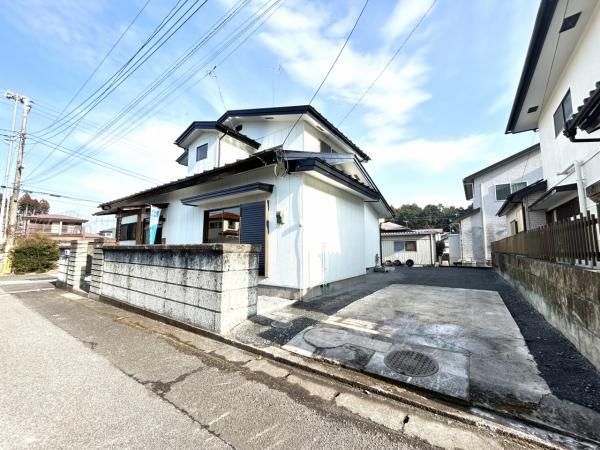 Renovated 4LDK House for Sale in Nikko, Tochigi - Thumbnail 2