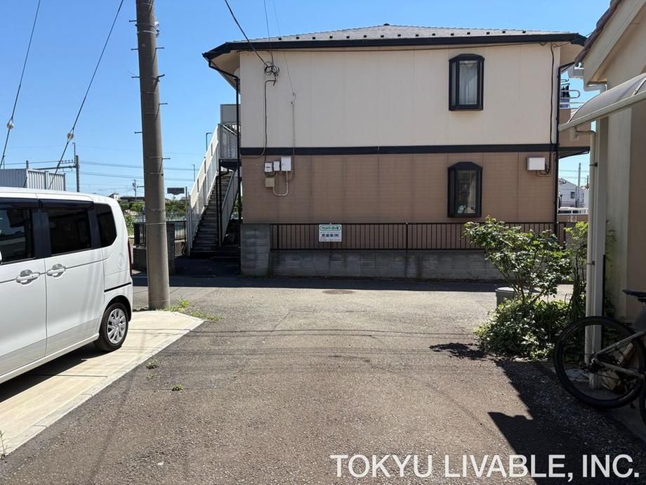3LDK House for Sale in Kokubunji, Tokyo - 6min Walk to Koigakubo Station - Thumbnail 2