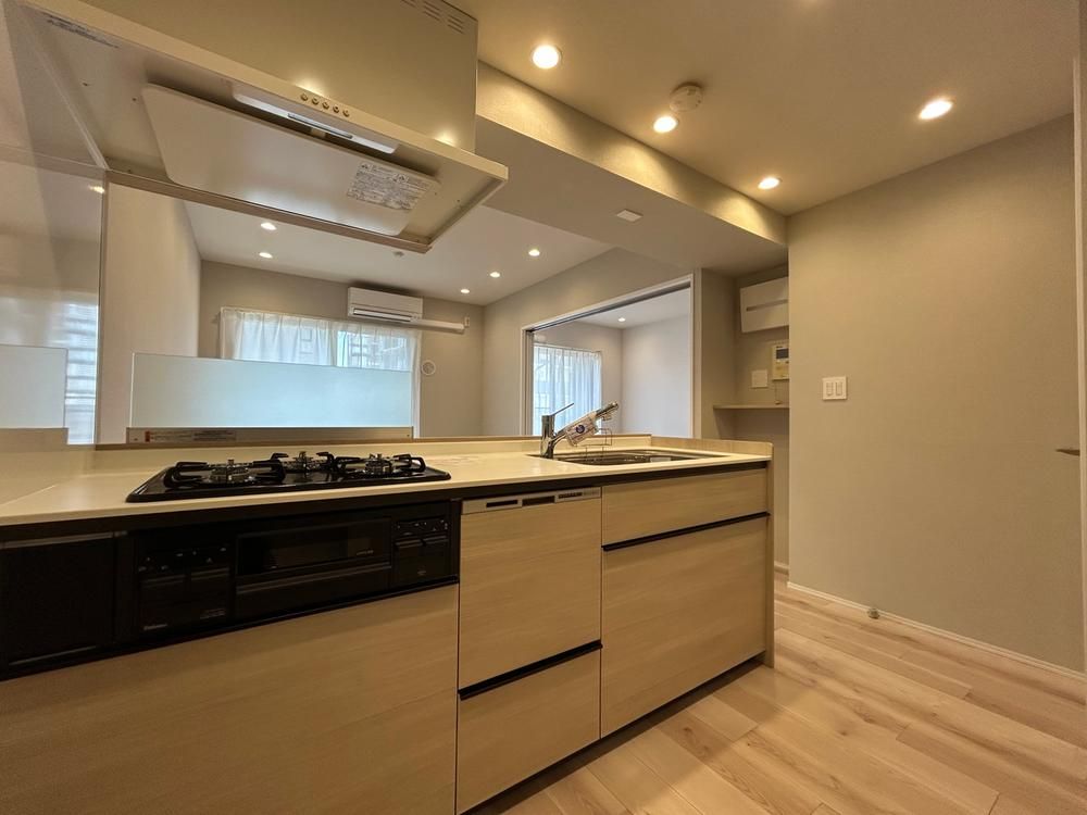 Renovated 3LDK Apartment for Sale Near Kawagoe Station, Saitama - Thumbnail 4