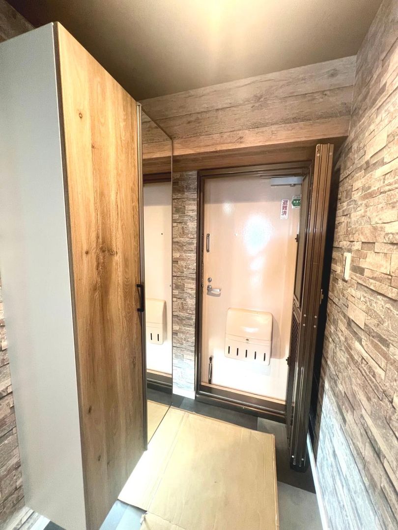 Renovated 3LDK Apartment in Ebina, Kanagawa - 21,800,000 Yen - Thumbnail 2