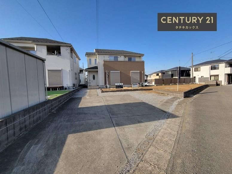 4LDK House for Sale in Koga City, Ibaraki - 108.47m2 - Thumbnail 2
