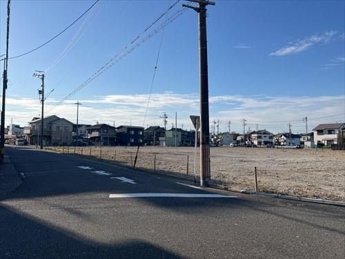 6,043 sqm Land for Sale in Nagoya Minato Ward - Triple Road Frontage - Thumbnail 2