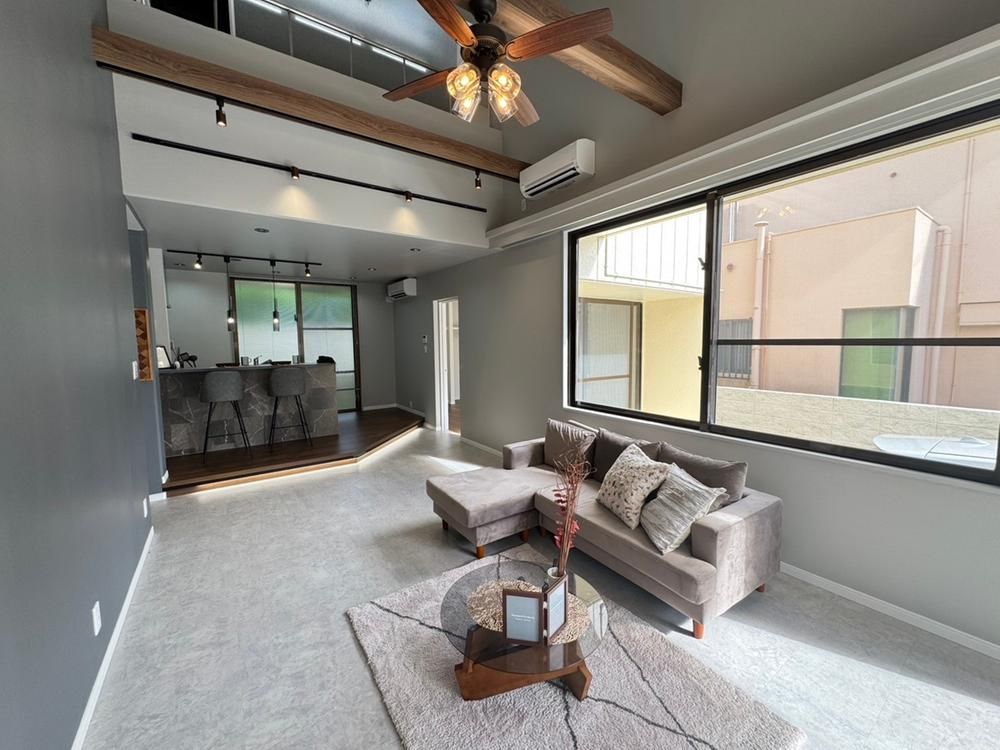Renovated 4LDK House for Sale in Naha, Okinawa - 119.97m2 - Thumbnail 4