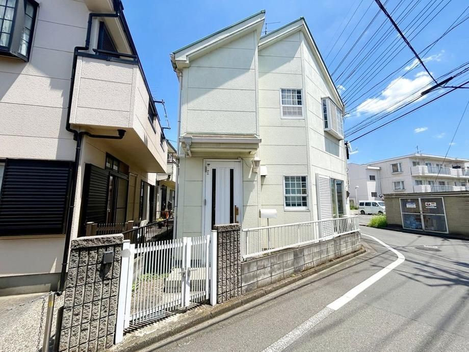 3LDK House for Sale in Fussa, Tokyo Near Haijima Station - Thumbnail 2
