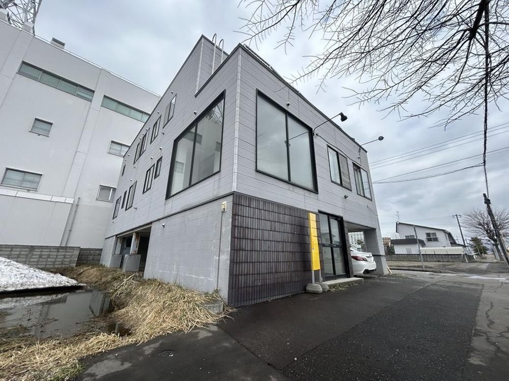 4LDK Steel-Framed House for Sale in Takikawa, Hokkaido - Thumbnail 2
