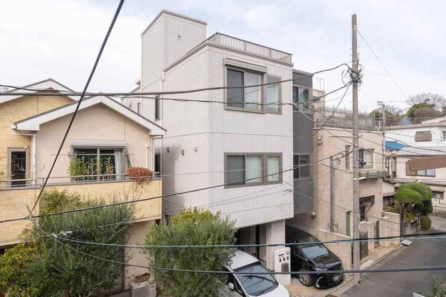 5LDK+S Used House in Motomachi, Yokohama - 92.8 Million Yen - Thumbnail 2