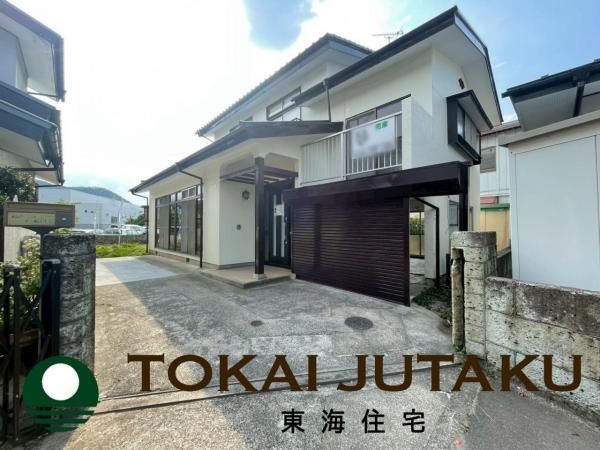 Renovated 5DK House in Fukushima City with Garage and Parking - Thumbnail 3