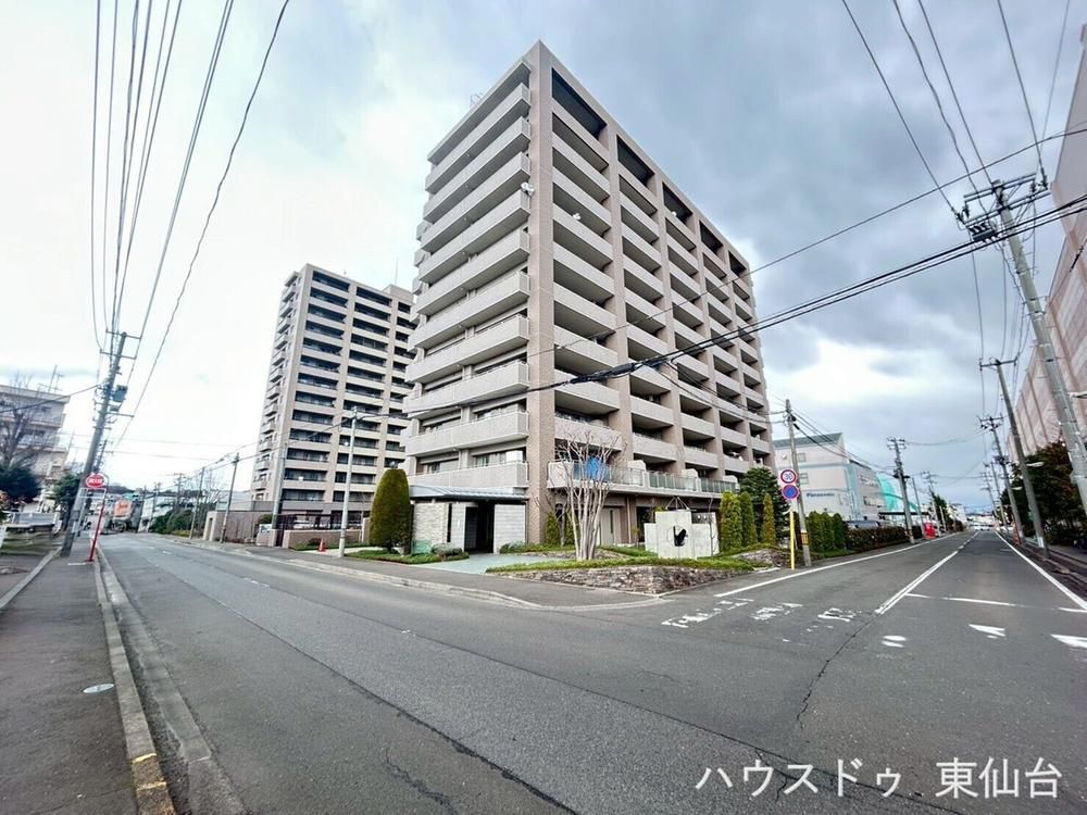 Renovated 3LDK Apartment in Sendai, Miyagino Ward - Thumbnail 2