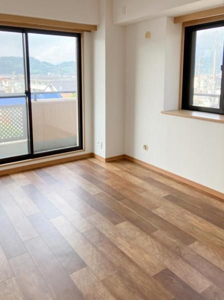 4LDK Apartment for Sale in Aoi Ward, Shizuoka City - Thumbnail 2