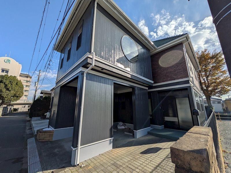 3LDK+S Designer House in Moriya, Ibaraki - 139m² - Thumbnail 3