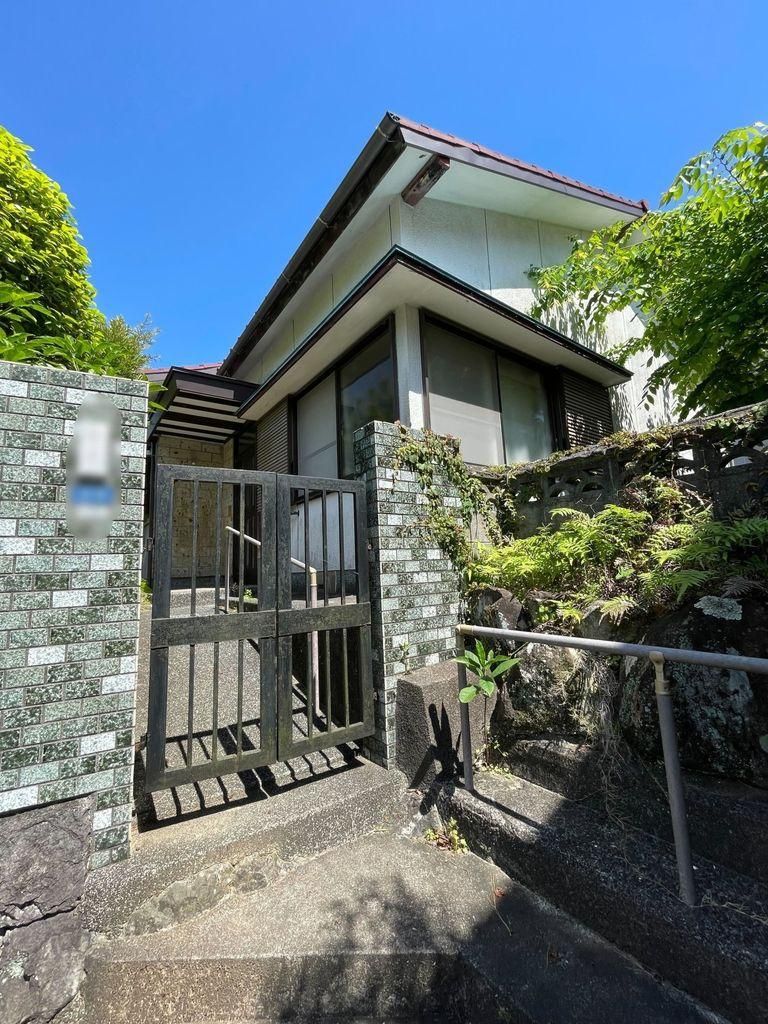 5DK Detached House for Sale in Nagasaki City with 244sqm Land - Thumbnail 2