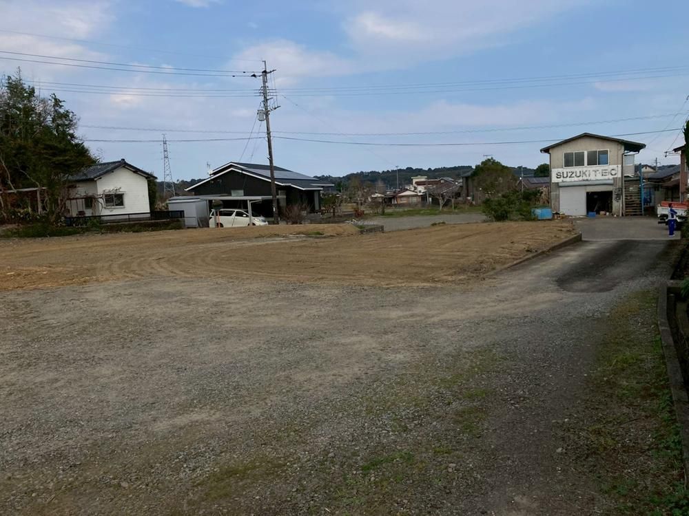 Land for Sale in Takanabe-cho, Miyazaki - 1117 sqm Corner Lot - Thumbnail 3