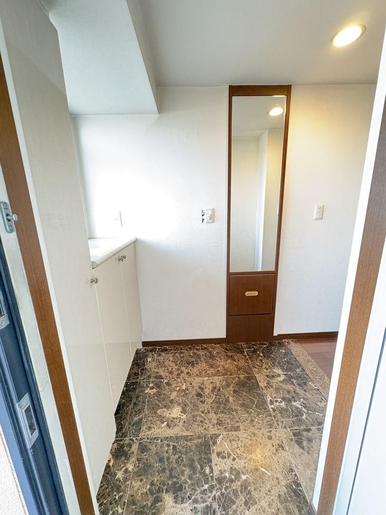 3LDK Apartment for Sale in Kawasaki Ward, Kanagawa - Thumbnail 4