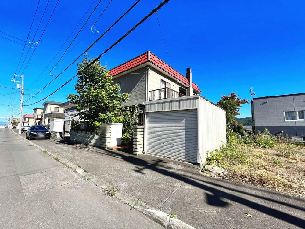 Land for Sale in Nishi Ward, Sapporo - 208 sqm - Thumbnail 3