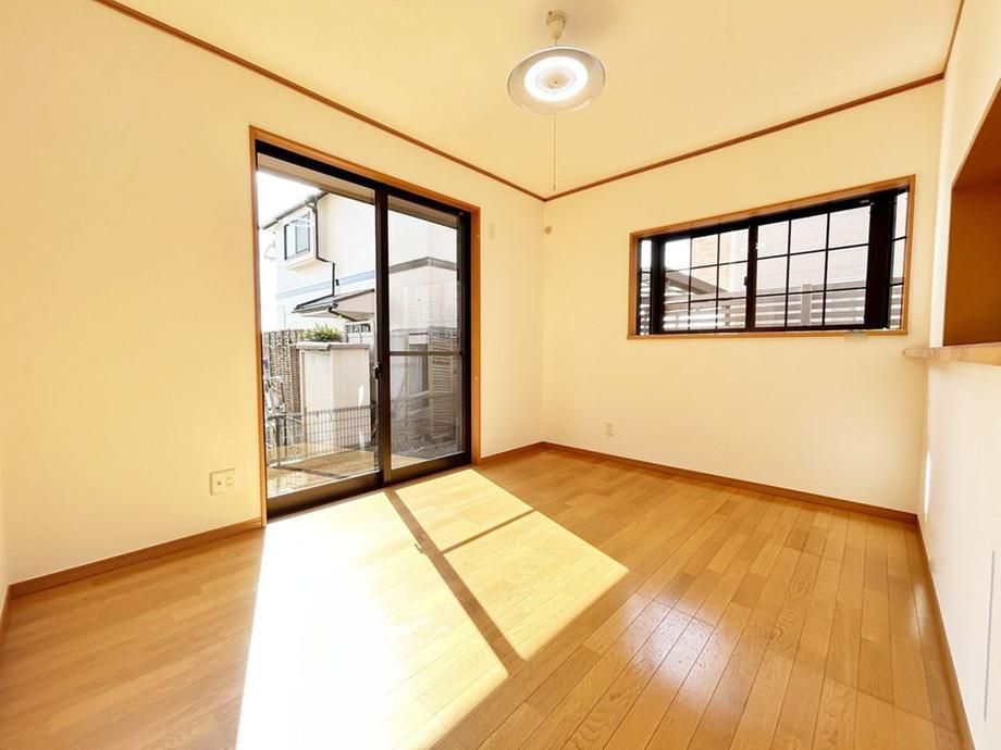 Renovated 4DK Detached House in Akiruno, Tokyo for 21.8M Yen - Thumbnail 3