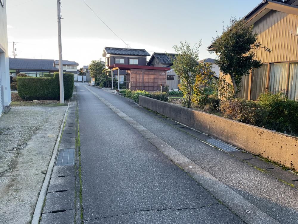 Land for Sale in Fujinomiya, Toyama - 3 Plots from 10.44M Yen - Thumbnail 3