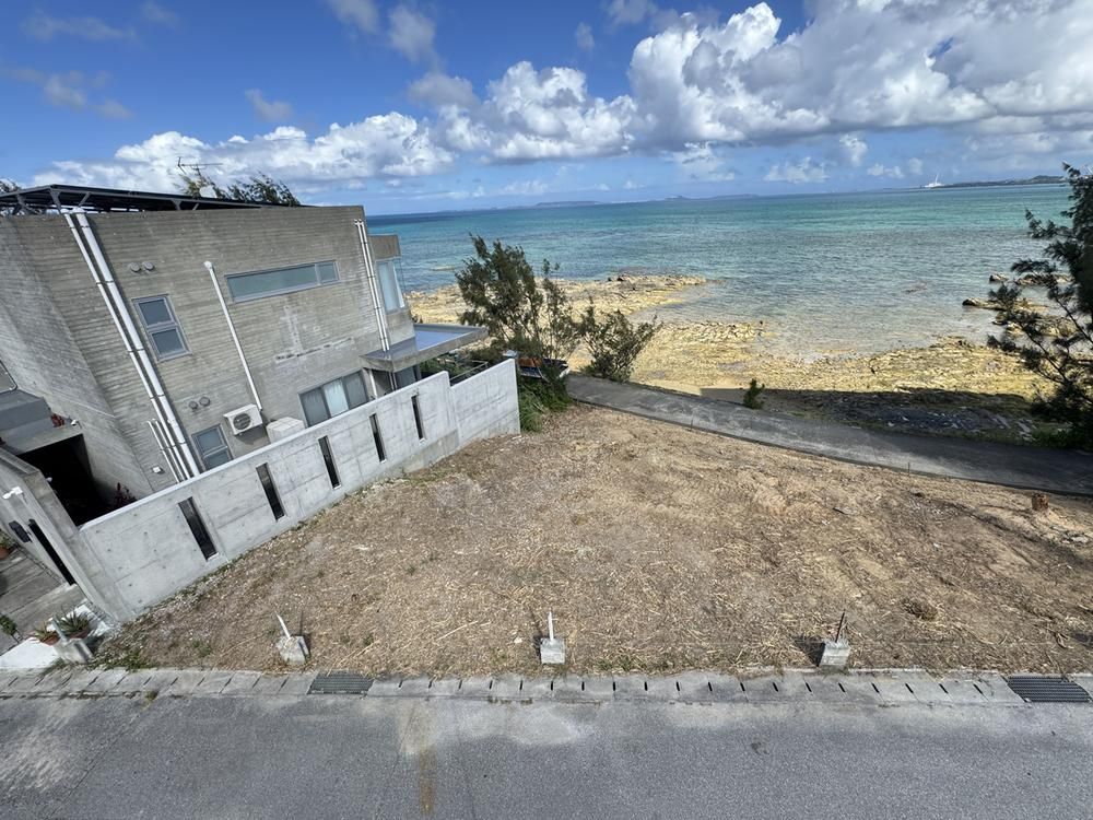 Oceanfront Land for Sale in Kin Town, Okinawa - 272 sqm - Thumbnail 4