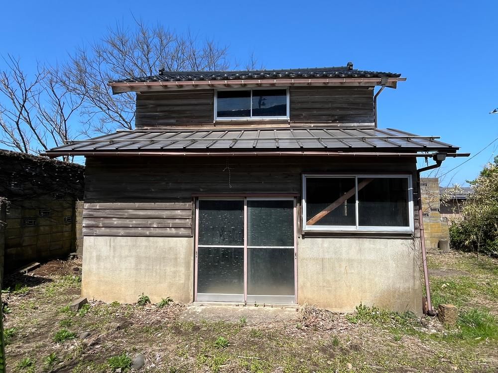 7DK House for Sale in Joetsu, Niigata with Ocean View - Thumbnail 3