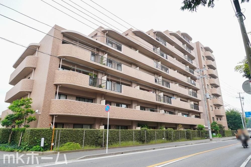 3LDK Apartment for Sale in Funabashi, Chiba - 70.14m2 - Thumbnail 2