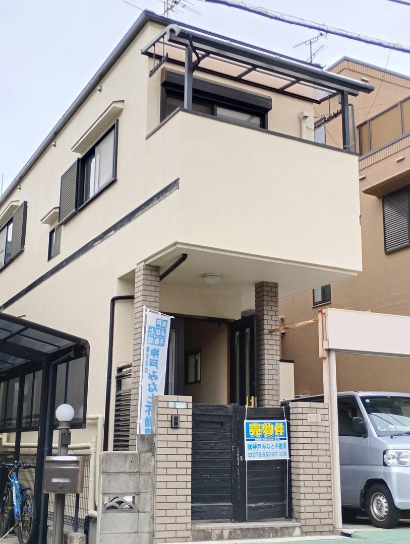 Renovated 4LDK House with Natural Wood in Nishinomiya, Hyogo - Thumbnail 3