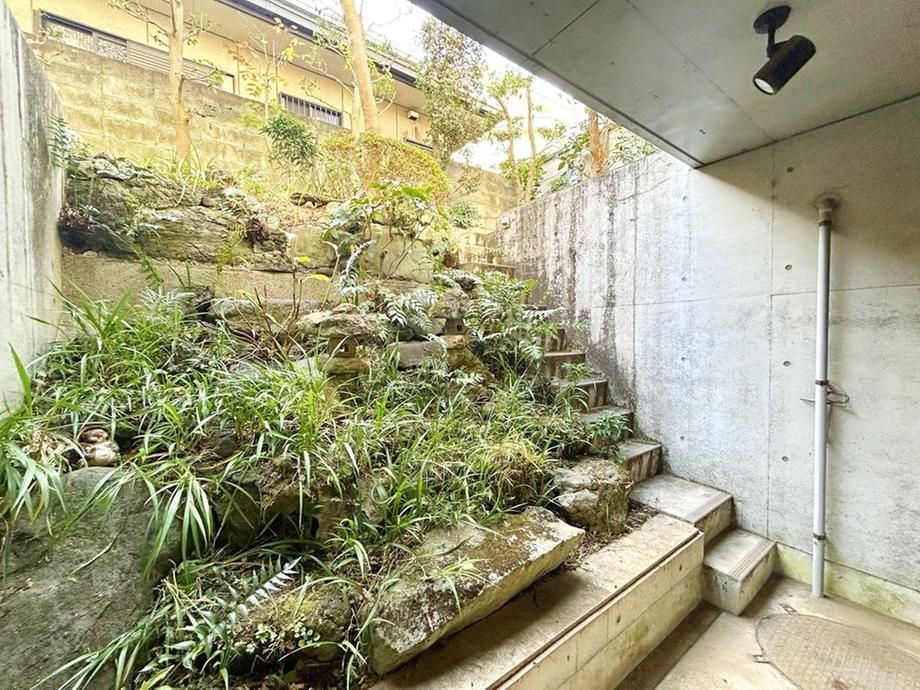 Spacious 5DK House in Kokubunji, Tokyo - 178.6 sqm - Thumbnail 4