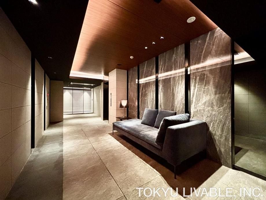 1K Apartment for Sale in Nakahara-ku, Kawasaki - Thumbnail 2