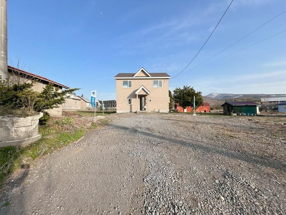 4LDK Detached House for Sale in Fukagawa, Hokkaido - Thumbnail 3