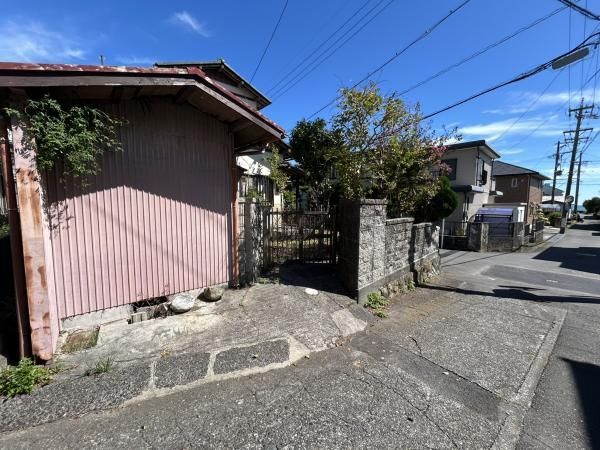 5DK House on Large Corner Lot Near Yosu Station in Shizuoka - Thumbnail 4