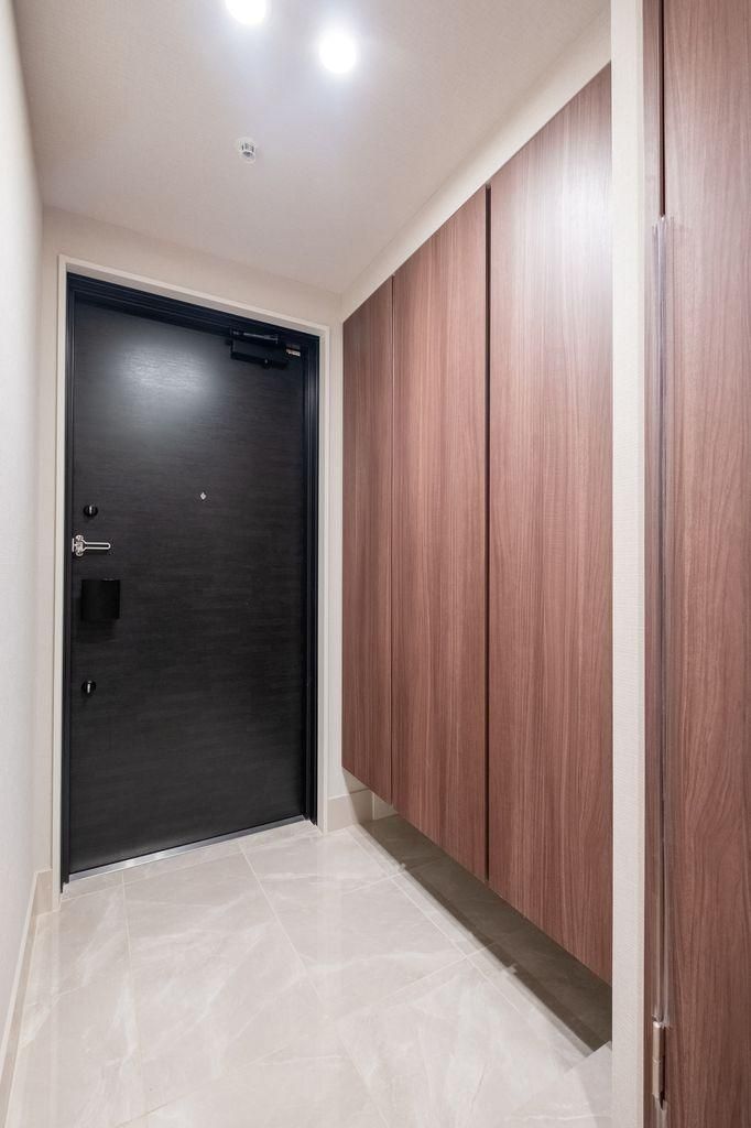 Dresse Tower Musashi-Kosugi 2LDK Apartment for Sale in Kawasaki - Thumbnail 2