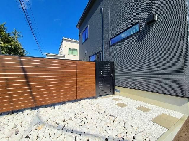 5LDK House for Sale in Moegino Higashi, Ebetsu, Hokkaido - Image 1