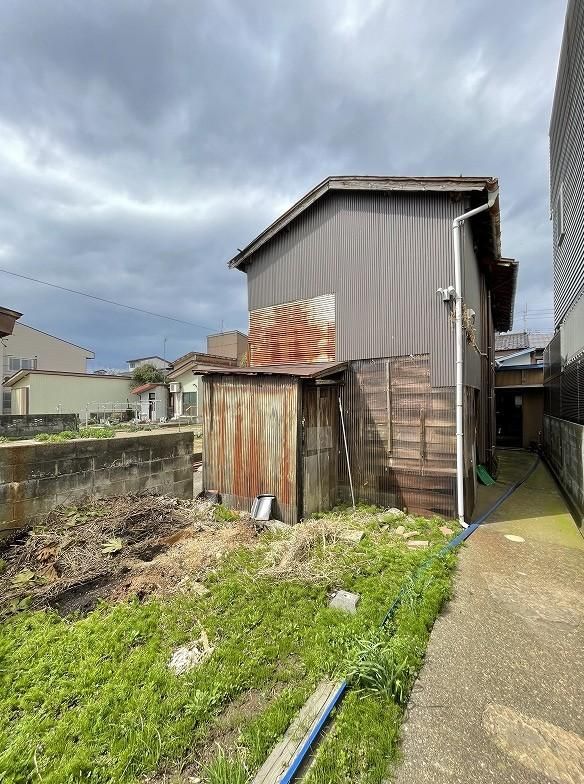 4LDK House for Sale in Joetsu City, Niigata - 305 sqm Land - Thumbnail 3