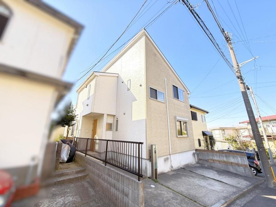 Renovated 4LDK House in Isogo-ku, Yokohama - 98m2 - Thumbnail 2