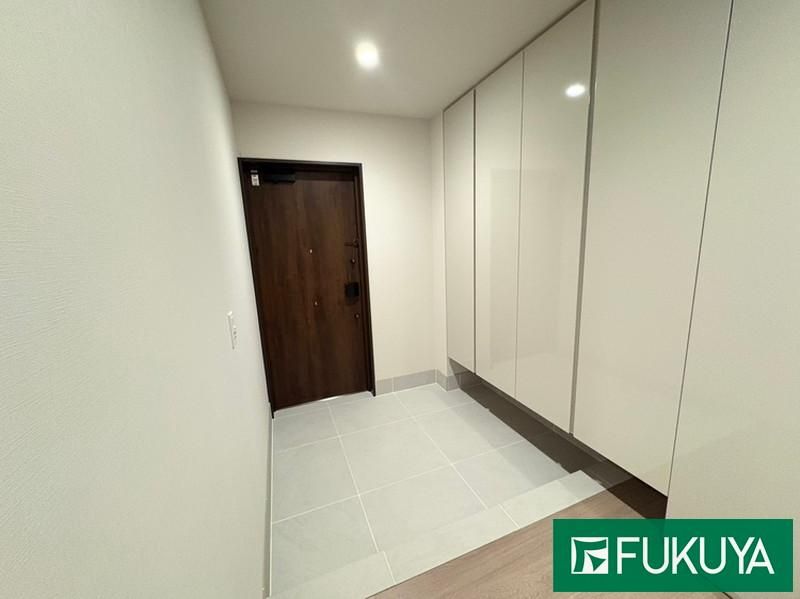 Cielia Tower Osaka Horie 2LDK Apartment 103.39m² Nishi Ward - Thumbnail 2