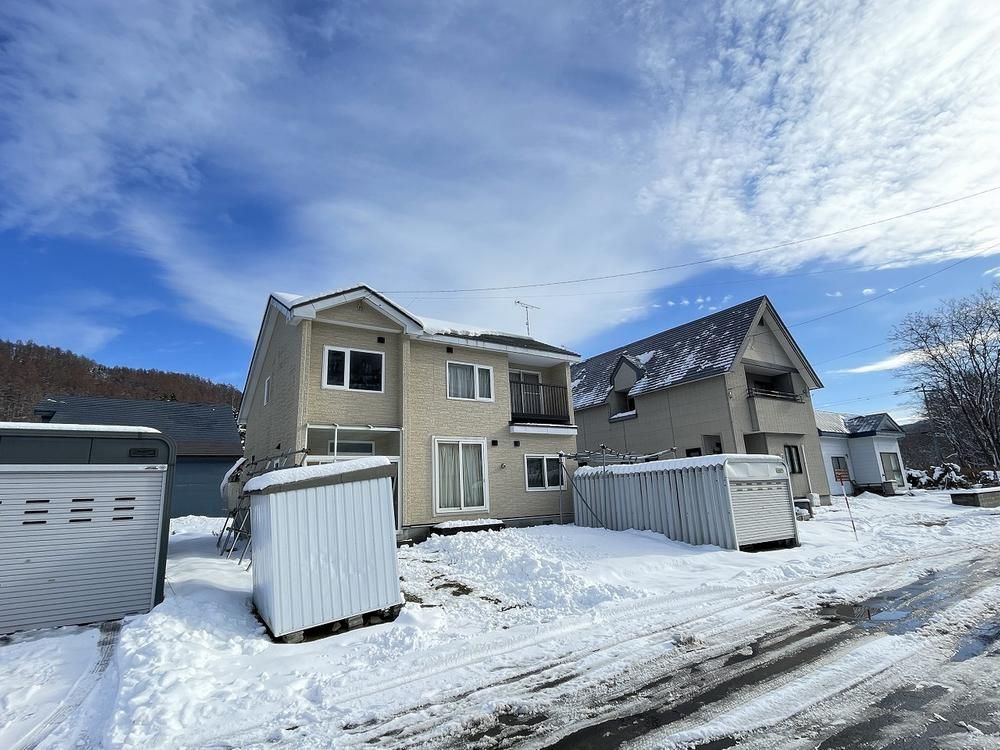 5LDK Detached House for Sale in Mikasa, Hokkaido - Thumbnail 3
