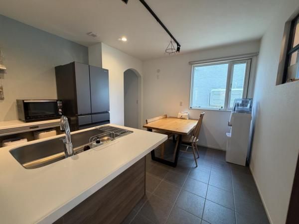 3LDK Custom Home in Minami-ku, Sapporo with Parking - Thumbnail 3