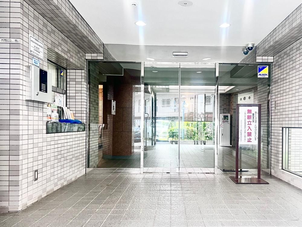 Renovated 3LDK Apartment for Sale in Ichikawa, Chiba - Thumbnail 3