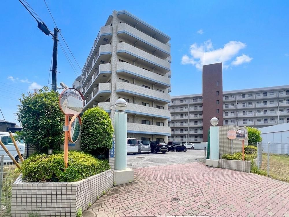Renovated 3LDK Apartment for Sale in Ichikawa, Chiba - Thumbnail 2