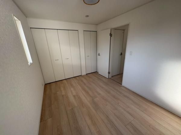 Modern 4LDK+S House with Solar in Mito, Ibaraki - Thumbnail 4