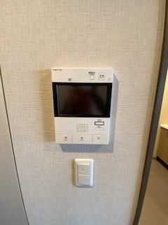 2LDK Apartment for Sale in Saitama City, Kita Ward - Image 1