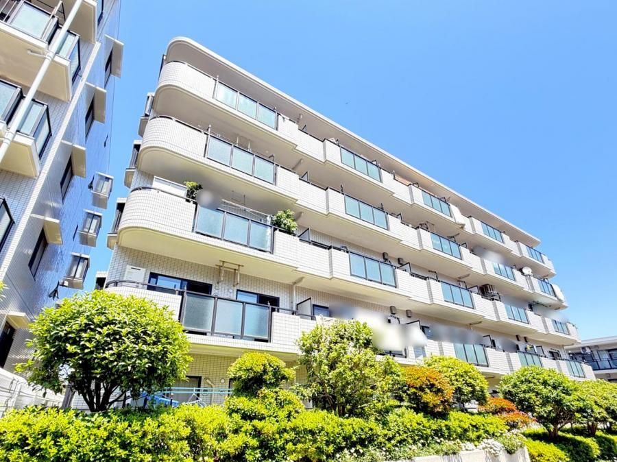 3LDK Apartment for Sale in Yokosuka, Kanagawa - 56.38m2 - Thumbnail 2