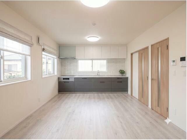 4LDK Used House for Sale in Takamatsu, Kagawa - Thumbnail 4