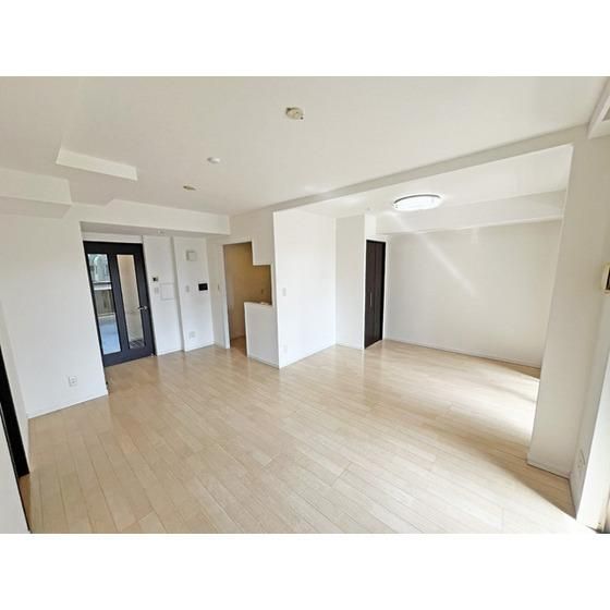 3LDK Apartment for Sale in Atsugi City, Kanagawa - Thumbnail 4