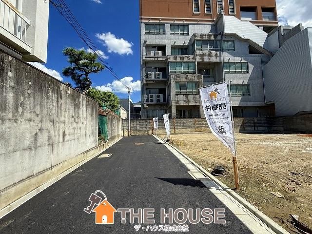 99 Tsubo Land for Sale Near Shijonawate Station, Osaka - Thumbnail 4