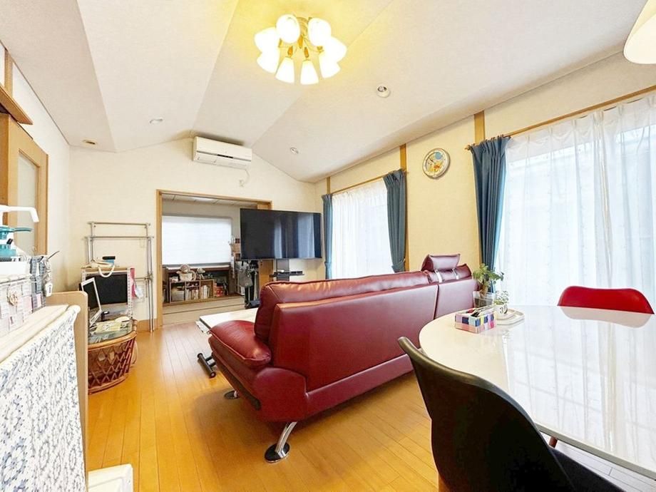 4LDK Detached House in Higashimurayama, Tokyo - 35.8M Yen - Thumbnail 3