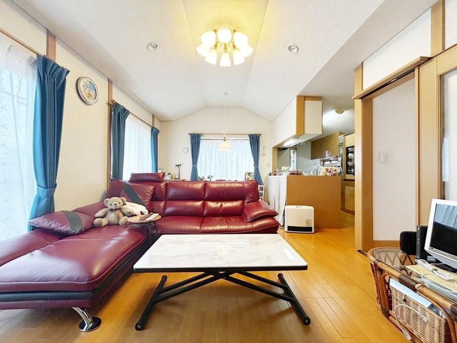 4LDK Detached House in Higashimurayama, Tokyo - 35.8M Yen - Thumbnail 2