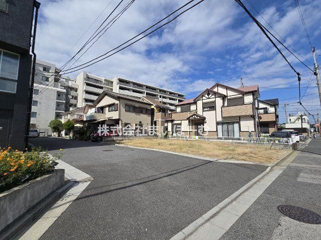 45 Tsubo Corner Lot for Sale in Kawaguchi, Saitama - Thumbnail 2