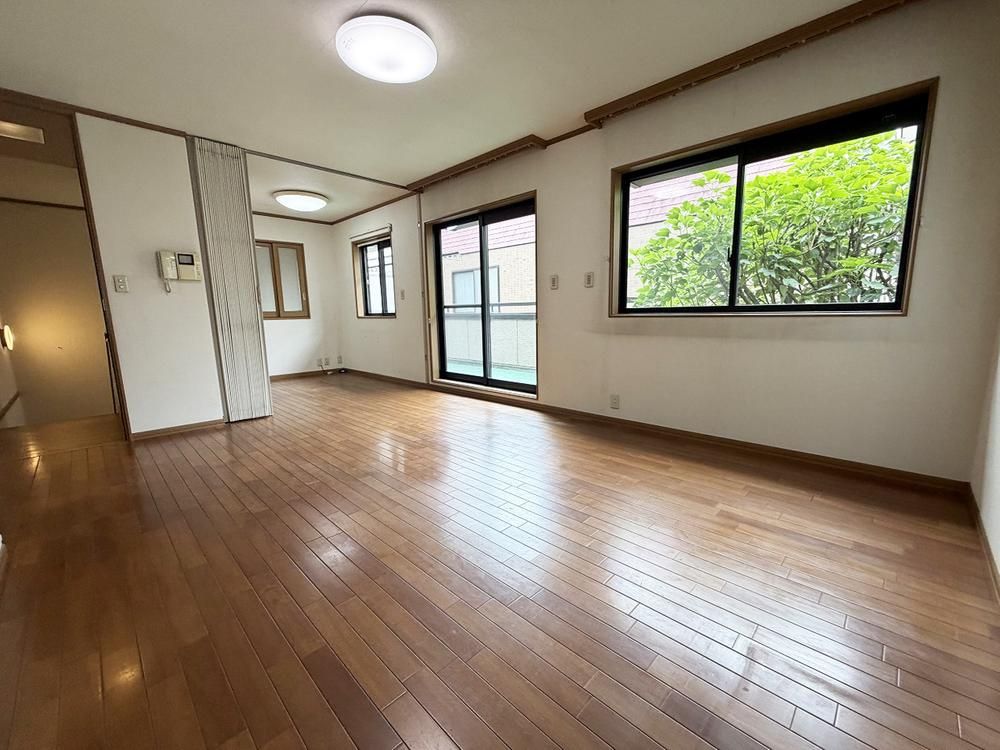 6LDK House for Sale in Kita-Shinjuku, Tokyo - 234sqm Land - Thumbnail 3